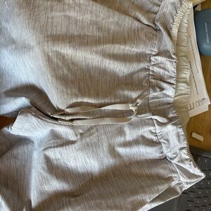 Size 6 Lululemon Light Gray Striped Jogger Pants – Drawstring Waist